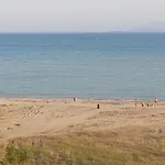 Clara Sea View Apartmán *