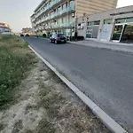 Clara Sea View Apartmán *