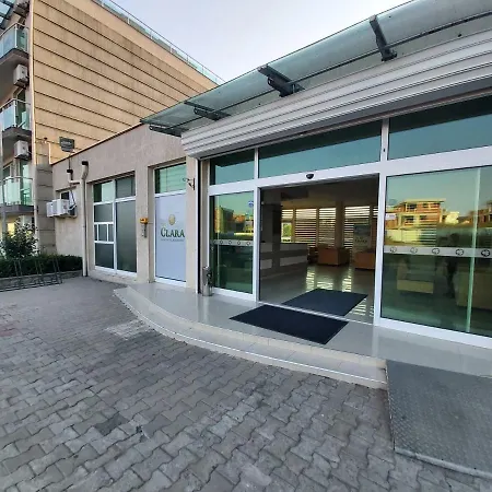 Clara Sea View Апартамент