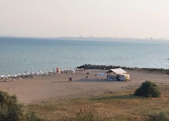 Clara Sea View Апартамент